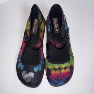 Hot Chocolate Design ChocoLaticas Rainbow Pixel Heart Mary Jane Shoes Size 35